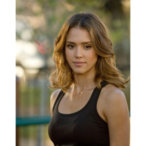 Pre-Sale Jessica Alba Autographed Photo #50 (3 sizes available)