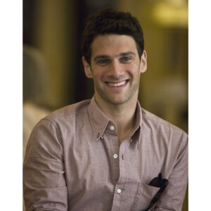 Pre-Sale Justin Bartha Autographed Photo #11 (3 sizes available)