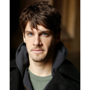 Pre-Sale Justin Bartha Autographed Photo #15 (3 sizes available)