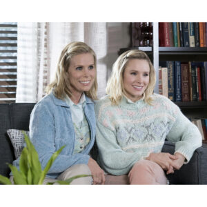 Pre-Sale Kristen Bell Autographed Photo #30 (3 sizes available)