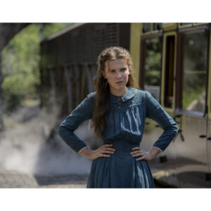 Pre-Sale Millie Bobby Brown Autographed Photo #20 (3 sizes available)