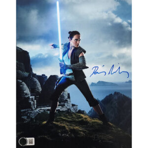 Daisy Ridley Autographed Photo #2 (8x10)
