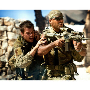 Pre-Sale Josh Duhamel Autographed Photo #13 (3 sizes available)