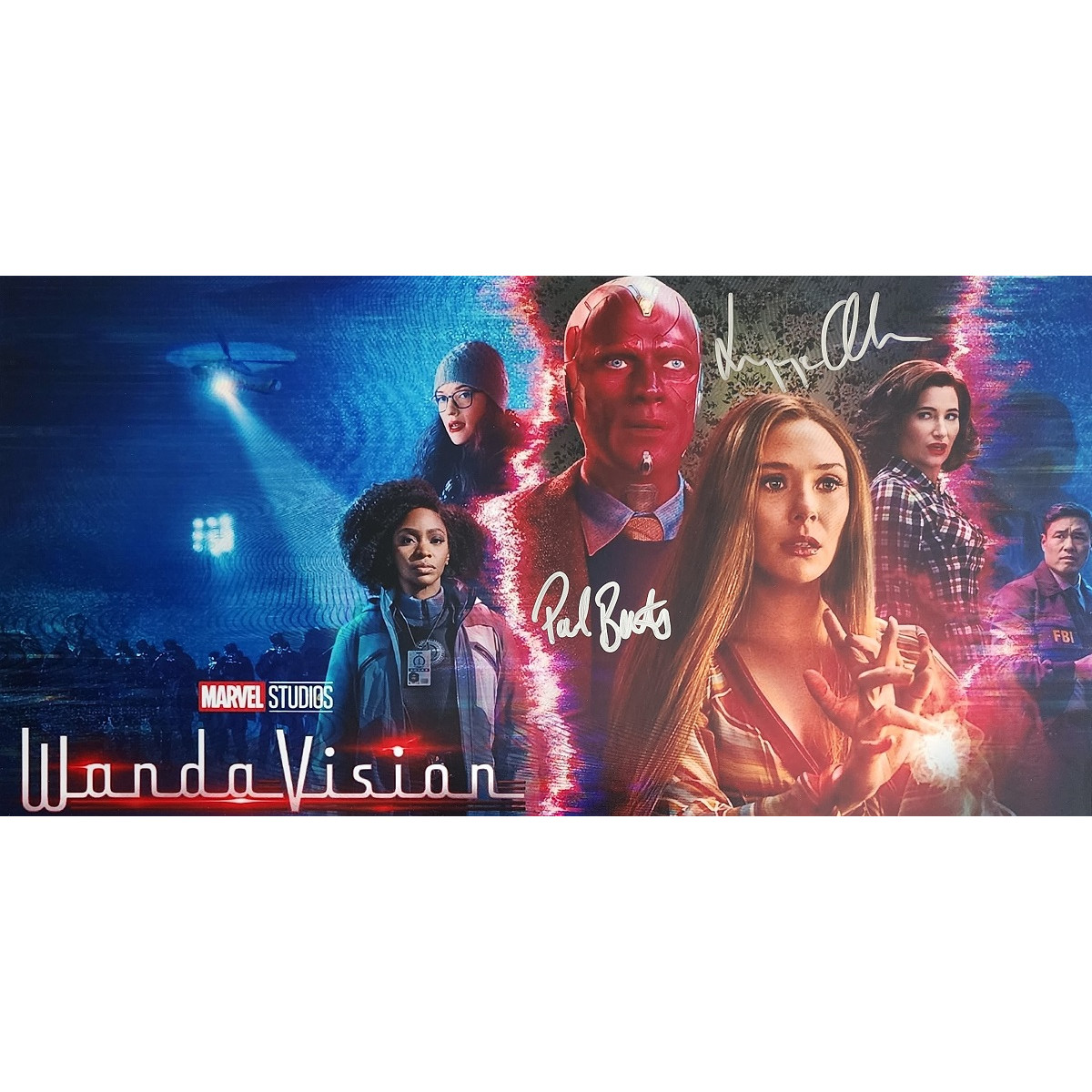 Elizabeth Olsen & Paul Bettany Signed WandaVision 10x20 w