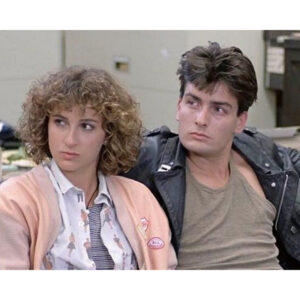 Pre-Sale Jennifer Grey Autographed Photo #16 (8x10)