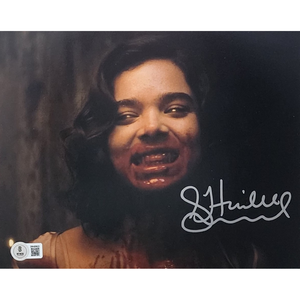 Hailee-Steinfeld-Autographed-