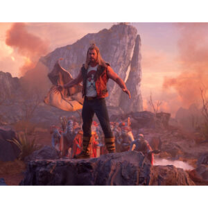 Pre-Sale Chris Hemsworth Autographed Photo #14 (3 sizes available)