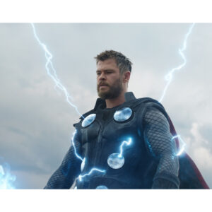 Pre-Sale Chris Hemsworth Autographed Photo #27 (3 sizes available)