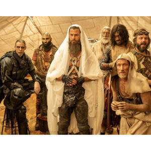 Pre-Sale Chris Hemsworth Autographed Photo #37 (3 sizes available)