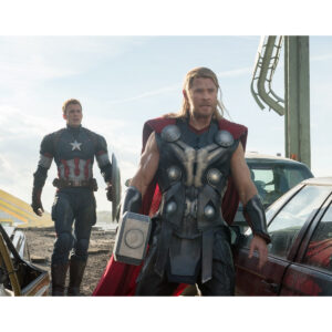 Pre-Sale Chris Hemsworth Autographed Photo #6 (3 sizes available)