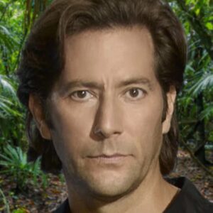 * Henry Ian Cusick Autograph Send-In Fan Expo Chicago *