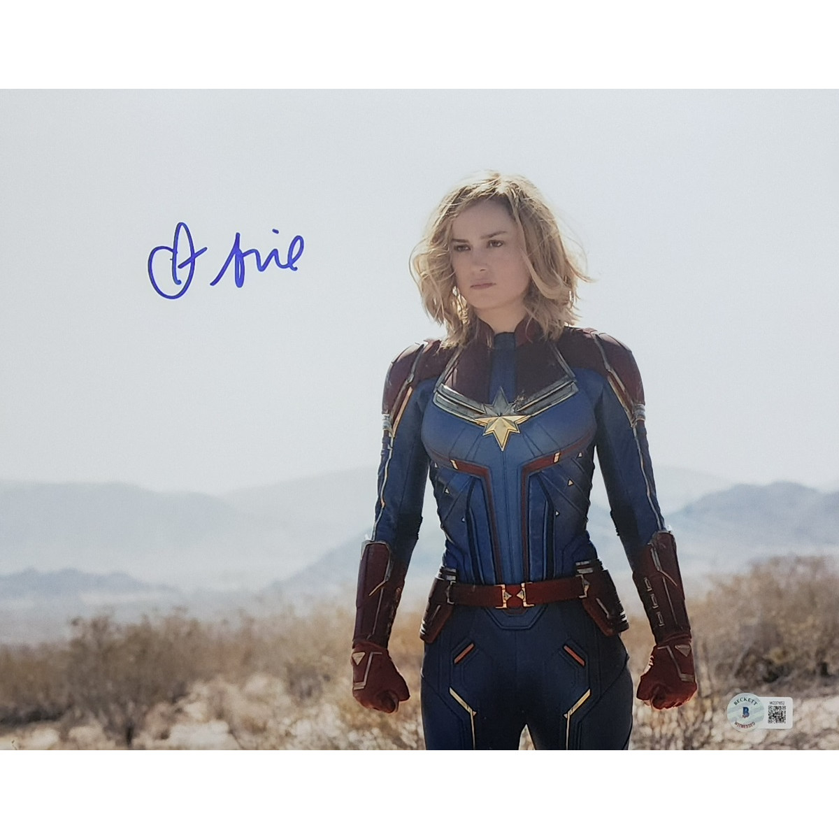 Marvel Studios Brie deals Larson Captain Marvel Autographed Photo COA