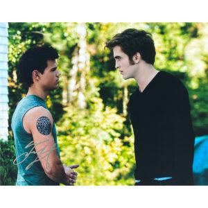 Taylor Lautner Signed "Twilight" Dual Photo #2 w/ BAS (11x14)