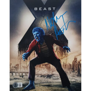 Nicholas Hoult Autographed Photo #4 (8x10) w Beckett
