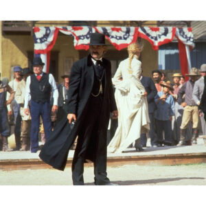 Pre-Sale Kurt Russell Autographed Photo #113 (8x10)