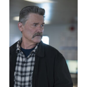 Pre-Sale Kurt Russell Autographed Photo #70 (3 sizes available)