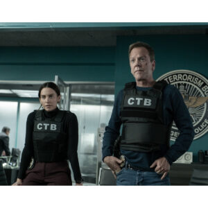 Pre-Sale Kiefer Sutherland Autographed Photo #15 (3 sizes available)
