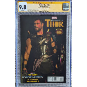 Thor #700 Photo CVR_CGC 9.8 SS_Signed by Chris Hemsworth