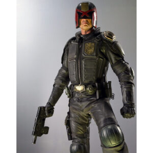 Pre-Sale Karl Urban Autographed Photo #13 (3 sizes available)