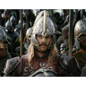 Pre-Sale Karl Urban Autographed Photo #37 (3 sizes available)