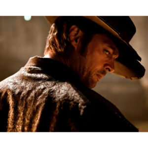 Pre-Sale Karl Urban Autographed Photo #5 (3 sizes available)