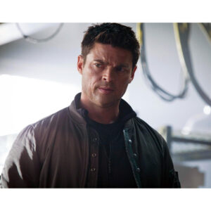 Pre-Sale Karl Urban Autographed Photo #7 (3 sizes available)