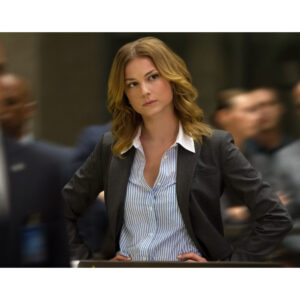 Pre-Sale Emily VanCamp Autographed Photo #3 (3 sizes available)